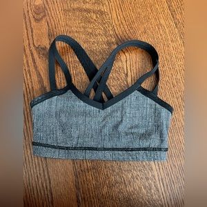 Black and white pattern lululemon sports bra